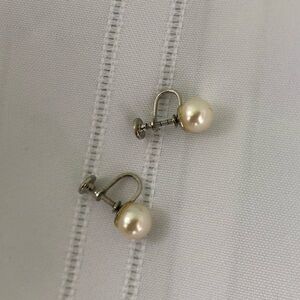 Vtg Faux Pearl Clip-On Earrings
